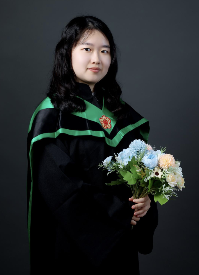 楊佳頤 Jia-Yi Yang